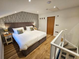 Cameo Suite - The Apple Barn - 0