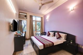 Hotel City Centre Inn Near Nizamuddin Railway Station - 9