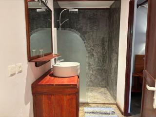 Hotel Les Boucaniers - 1