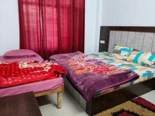 Prabhat Home Stay - Rudraprayāg - 1