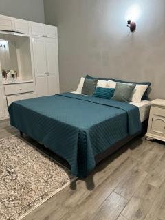 Tina-Cay Sunset Escape - 5