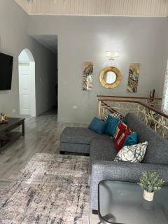 Tina-Cay Sunset Escape - 7