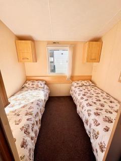 Fully adapted caravan - Meliden - 3