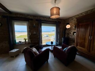 Charming seaside family home - sleeps 8 - Saint-Michel-en-Grève - 1