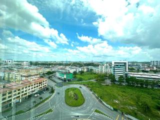 Central Kuching with Pool &Scenic Views In Kuching - 4