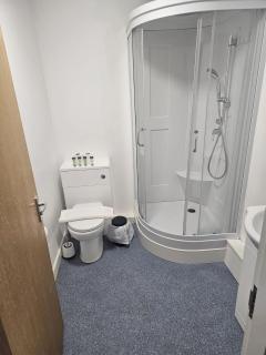 Central Coventry Budget Studio Apartment - 3