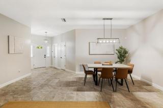 Modern Oasis - Sarasota - 7