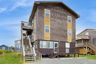 Tarpon Drive Hideaway Unit A - Avon - 0