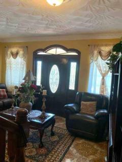 523) Large 3 bedroom with King beds - - 2