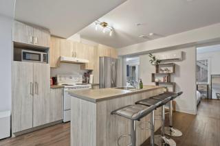 Modern Apartment in the Heart of Griffintown - Montréal - 4