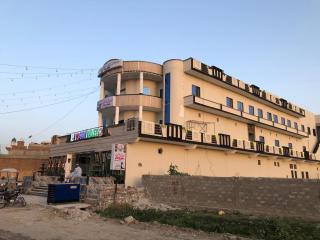 Soon Valley Restaurant & Marriage Hall - - 1