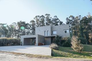 Benita Haus - La Estafeta - 3