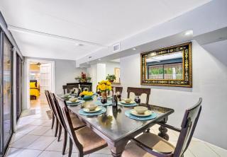 Tranquil 7BD Villa-Pool-BBQ - Fort Lauderdale - 1