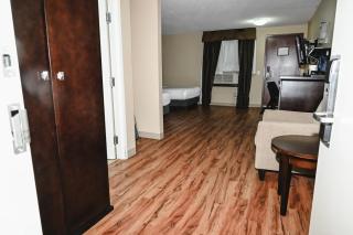 Quality Hotel & Conference Centre - 1