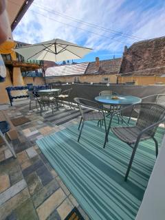 Free Garage in the Center-Delicia 4 ApartHotel - 1