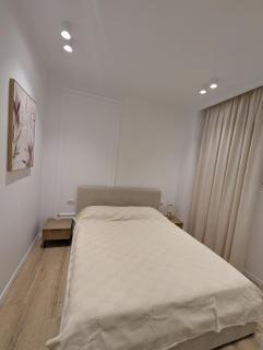 Ave's Elegance Apartments - Tirana - 1