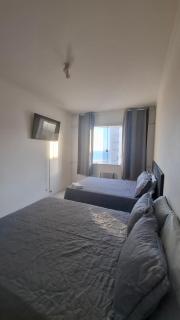APARTAMENTO DE FRENTE a PRAIA SANTOS - 0