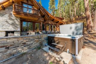 Hunter by AvantStay Riverfront Cabin w Prvt Cottage 5Mins from Palisades - Olympic Valley - 9