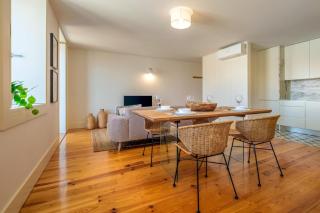 Spacious apt w. beautiful & sunny private terrace - Porto - 2