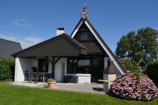 Nurdachhaus Mit Anbau Und Großer Überdachter Terrasse - Butjadingen - 0