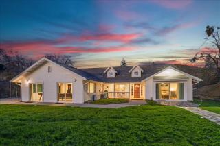 New Yosemite Dream Nest with HUGE views/spa/firepit/pet friendly - Oakhurst - 4