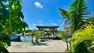 Shipwreck Cove - Caye Caulker - 8