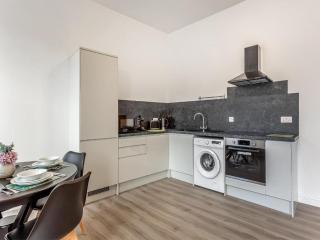 Academy St Apartments - Inverness - 8