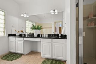 Serene 3BD - Rooftop, Shuffleboard - 10mins to DT - Houston - 6