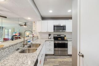 Villa Jolie at Edgewater Beach Resort - Panama City Beach - 3