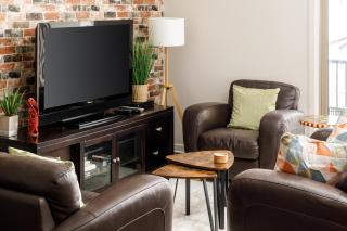 Trailside Charm TART Trail Downtown - Traverse City - 1