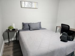 Homey 2br Home Near Dt & Airport - Austin - 3
