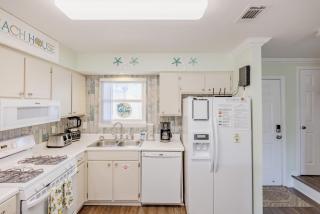 Meribella's Escape at Gulf Highlands Beach Resort - Panama City Beach - 1