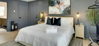 Lytle Palm Studio - 2