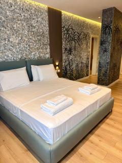 Eizhen City Center Hotel Vlora - Vlora - 7