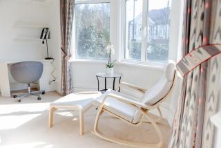 Charming one-bedroom house whit parking and garden views - Ealing - Londra - 8