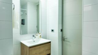 Apartamento diseño ideal, calefacción y parking - 2