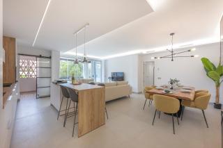 Splendid 3-BR Apartment Just 3 Minutes from the Beach - Marbella - 9