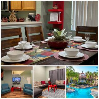 1307 Comfortable 3-Bedroom Townhome at Regal Palms - 0