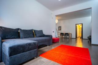 Cozy & Spacious Apartment near Victoriei Square - Bucharest - 2