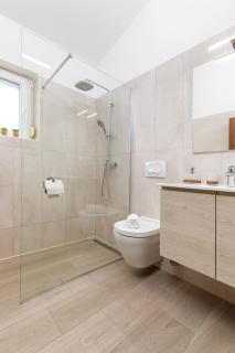 Apartments Villa Nina 1 - 2