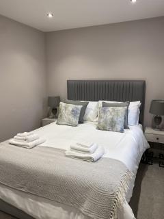The Gardens Room - 2