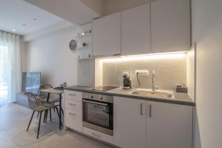 Nafsika Cozy Flat A - Glyfada - Atenas - 6