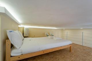 Close to Everything Your Oporto Yellow PRM 1F - Oporto - 6