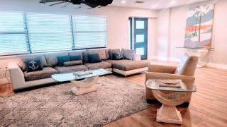 Double Masters - 1 Block To Beach - New Everything - Fort Myers Beach - 1