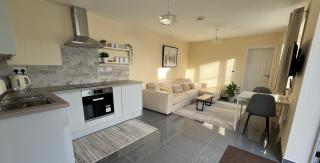 Luxury Apartment Heald Green - 5