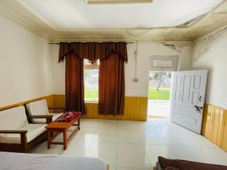 four star hotel and rest - Mingora - 1