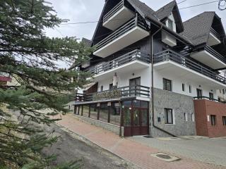 Garsonieră La Mănăstire - Sinaia - 0