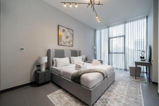 SettlerHomes - Chic JLT 29 Floor Near Panoramic Lake - 8