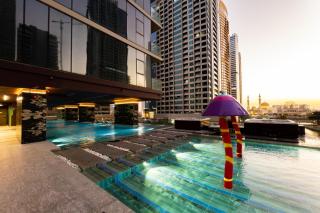 SettlerHomes - Chic JLT 29 Floor Near Panoramic Lake - 3