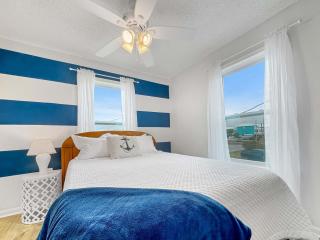 Bungalow by the Bay with FREE ACTIVITIES - Gulf Shores - 9